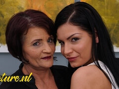 お尻, デカ尻, 巨乳な, 浮気者, お婆さん, なめる, 熟年, 小柄