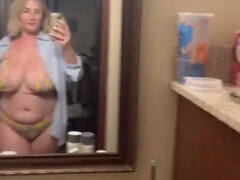 Gorda, Tetas naturales, Solo