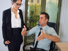 큰 음경, 큰 가슴, 오랄섹스, 흑갈색 머리, 도기스타일, 빼빼한, 스타킹, 청소년