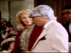 Amerikkalainen, Suihinotto, Spermashotti, Orgiat, Näkökulma pov, Vuosikerta