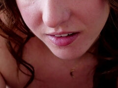 Amateur, Sucer une bite, Brunette brune, Éjaculation interne, Pov, Tabou