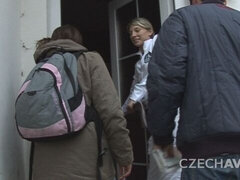 Iso perse, Suihinotto, Ruskeahiuksinen, Tupla penetraatio, Käsihoito, Mmn, Ajeltu, Kolmen kimppa