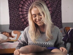 Blondýna, Kuřba, Na pejska, Na obličej, Honění, Hd, Přírodní prsa