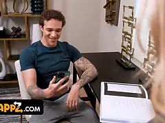 Stepson's penis - stepmom gets obsessed after watching her mylf friend guzzling it entire