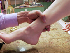 Tette grandi, Pompino, Schizzo di sborra, Piedi, Piede fetish, Sega, Figa, Rasata