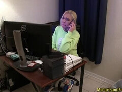 Rubia, Acercamiento, Compilación, Fetiche, Madres para coger, Pezones, Orinar, Afeitado