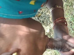 Amateur, Sucer une bite, Couple, Indienne, Mature, De plein air