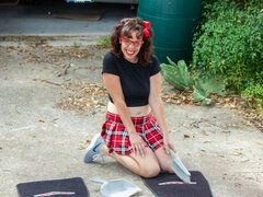 Μελαχροινή, Χοντρούλα, Δονητής, Ηδ, Μαθήτρια, Βυζιά, Παιχνίδια, Στολή