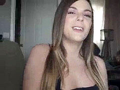 Sucer une bite, Brunette brune, Couple, Papa, Orgasme, Suçant, Tabou, Adolescente