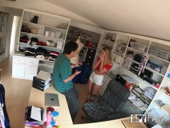 Rit, Babe, Velik kurac, Fafanje, Globoko grlo, Hardcore, Naravne joške, Najstnice