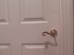 Brunett, Hardcore, Tuttar