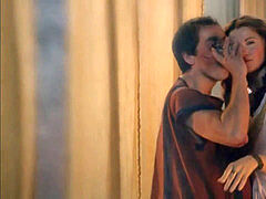 Bisexual, Celebridad, Lesbiana, Maduro, Pezones, Trio