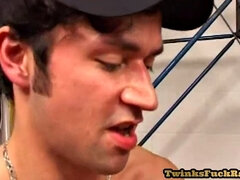 Amatööri, Anaali, Fetissi, Homo, Suudella, Pienikokoinen, Laiha, Teini