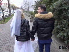 Sposa, Cazzo vecchio, Cieca, Europea, Hd, Punto di vista pov, Calze, Tatuaggi