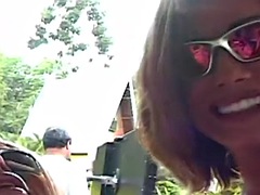 Grote mammen, Braziliaans, Groep, Handbeurt, Hardcore, Rijpe lesbienne, Moeder die ik wil neuken, Buiten