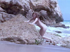 18 ans, Plage, Mignonne, Fait maison, Nue, De plein air, Espagnole, Adolescente