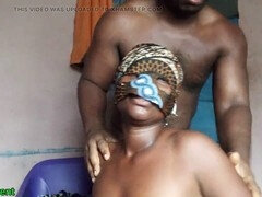 Africain, Américain, Bizarre, Ca minou, Noir ébène, Souple, Indienne, Cheveux courts