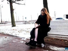 Sucer une bite, Queue, En levrette, Hard, Petite femme, Chevaucher, Adolescente, Nénés