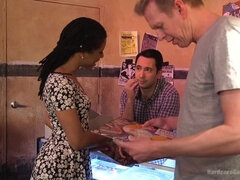 Bondage sadomaso, Bondage, Doppia penetrazione, Sesso di gruppo, Spalancato, Hardcore, Punizione, Grezzo