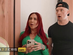 Grosse bite, Gros seins, Brunette brune, Queue, Femelle, Hd, Cuisine, Seins naturels