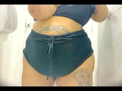 Amateur, Latina, Tetas naturales, Público, Tatuaje