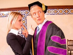 Πίπα, Φιλί, Γλείψιμο, Δαντέλα, Κοκκαλιάρης, Καλσόν, Έφηβος, Βυζιά