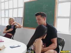 Ázijskej, Veľké péro, Čierne, Vysokoškoláci, Hardcore, Pička