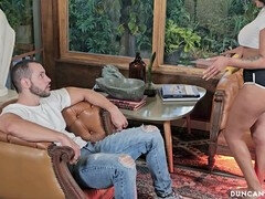 Monumentális dákó, Csalás, Háziasszonyok, Latin lány, Érett feleség