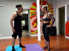 Stora tuttar, Blondin, Bondage, Fetisch, Gym