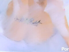 Grosse titten, Masturbation, Im freien, Piercing, Öffentlich, Muschi, Rasiert, Tätowierung