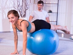 Anal, Bundão, Pauzão, Transar de quatro, Academia, Lambendo, Cabelo curto, Adolescente