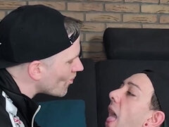 Blasen, Paar, Spermaladung, Domination, Fußfetisch, Schwul, Deutsch, Erniedrigung