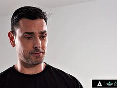 Tette grandi, Pompino, Sega, Interrazziale, Massaggio, Terzetto, Tette