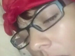 Amateur, Mamada, Semen en la boca, Gafas, Pov