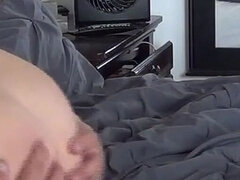 Grote lul, Grote mammen, Bruinharig, Sperma shot, Moeder die ik wil neuken, Rijden