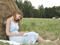 18, 69:an, Blondin, Klänning, Fingering, Slick, Utomhus, Tuttar