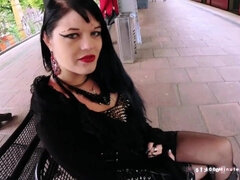 18, Brunette, Tysk, Hårdt, Hjemmelavet, Udendørs, Offentlig, Realitet