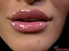 Kukk suging, Brunette, Sperm skott, Hd, Naturlige bryster, Petite, Synsvinkel, Tattovering