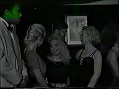 Anál, Kuřba, Stříkání spermatu, Dvojitá penetrace, Hardcore, Orgie