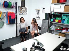 Duże cycki, Obciąganie, Brunetka, Styl na pieska, Palcówka, Hd, Obcasy, Cycki