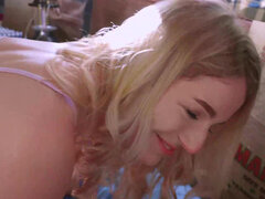 Amerikanisch, Bus, Schwanz, Kurzes haar, Tätowierung