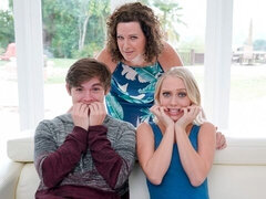 Blondine, Hundestilling, Familie, Kkm, Håndjob, Ældre kvinde, Pov, Trekant