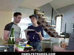 Military Milf Lauren Phillips Seduces Her Stepson - Brad knight