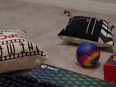 Sucking cock in the home theatre - Mama Foxx