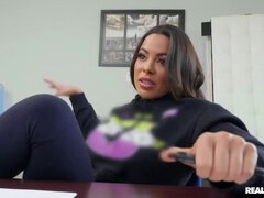 Velký zadek, Velké kozy, Brunetka, Hd, Lesbické, Milf žcbp, Tetování, Hračky