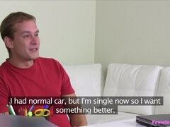 Zadok, Na psíka, Žena, Výprask, Masturbácia, Z pohľadu účastníka, Hračky, Vibrátor