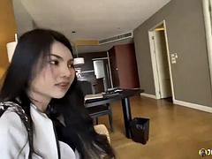 Azjatka, Niemowlę, Duży kutas, Sperma, Hardcore, Japoński, Punkt widzenia, Jazda konna