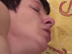 Brunetka, Striekanie semena, Na tvár, Vlasatej, Dospelé, Tetovanie, Hračky