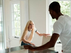 Rumpa, Svart, Blondin, Avsugning, Doggystyle, Handjobb, Mellanrasig, Tonåring