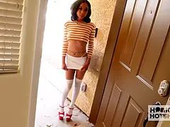 Petite Alicia Reign Gets Pushed To The Limit In A Rough Session!